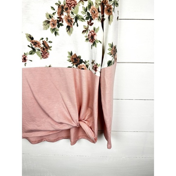 Pre-Loved half Floral/ half pale pink long sleeve top SML - Picture 3 of 8